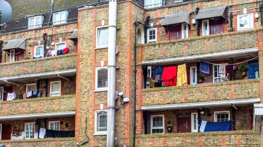 ব্রিটেনে ঘর নিয়ে দুর্ভোগে বাংলাদেশি সম্প্রদায়